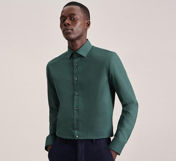 Twill Flanellhemd in Slim mit Kentkragen