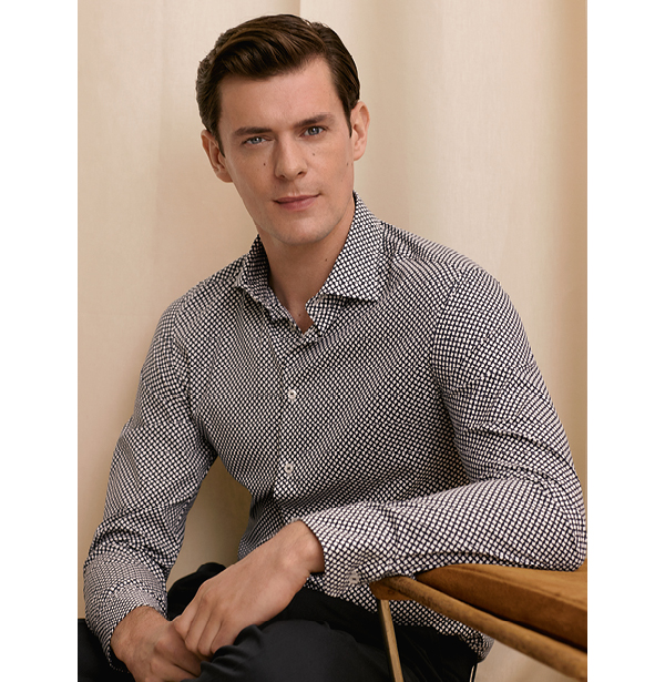 Twill Performance-Hemd in Slim mit Kentkragen